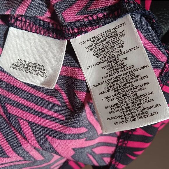 Anne Klein Top Chevron Geometric Pull Over Blouse Pink Navy XL - Picture 9 of 11